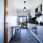 Lejlighed Modern & Central, Gated With Pool Albufeira