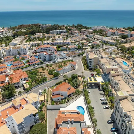 Modern & Central, Gated With Pool * Albufeira